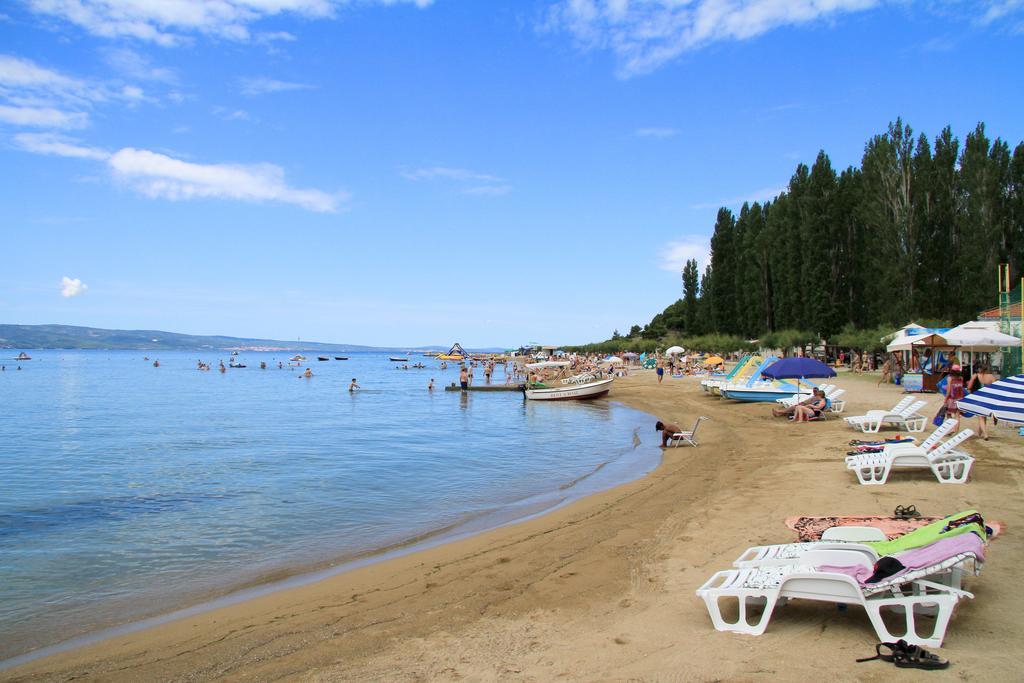 Mediteran Travel Mobile Homes Galeb Omiš Εξωτερικό φωτογραφία