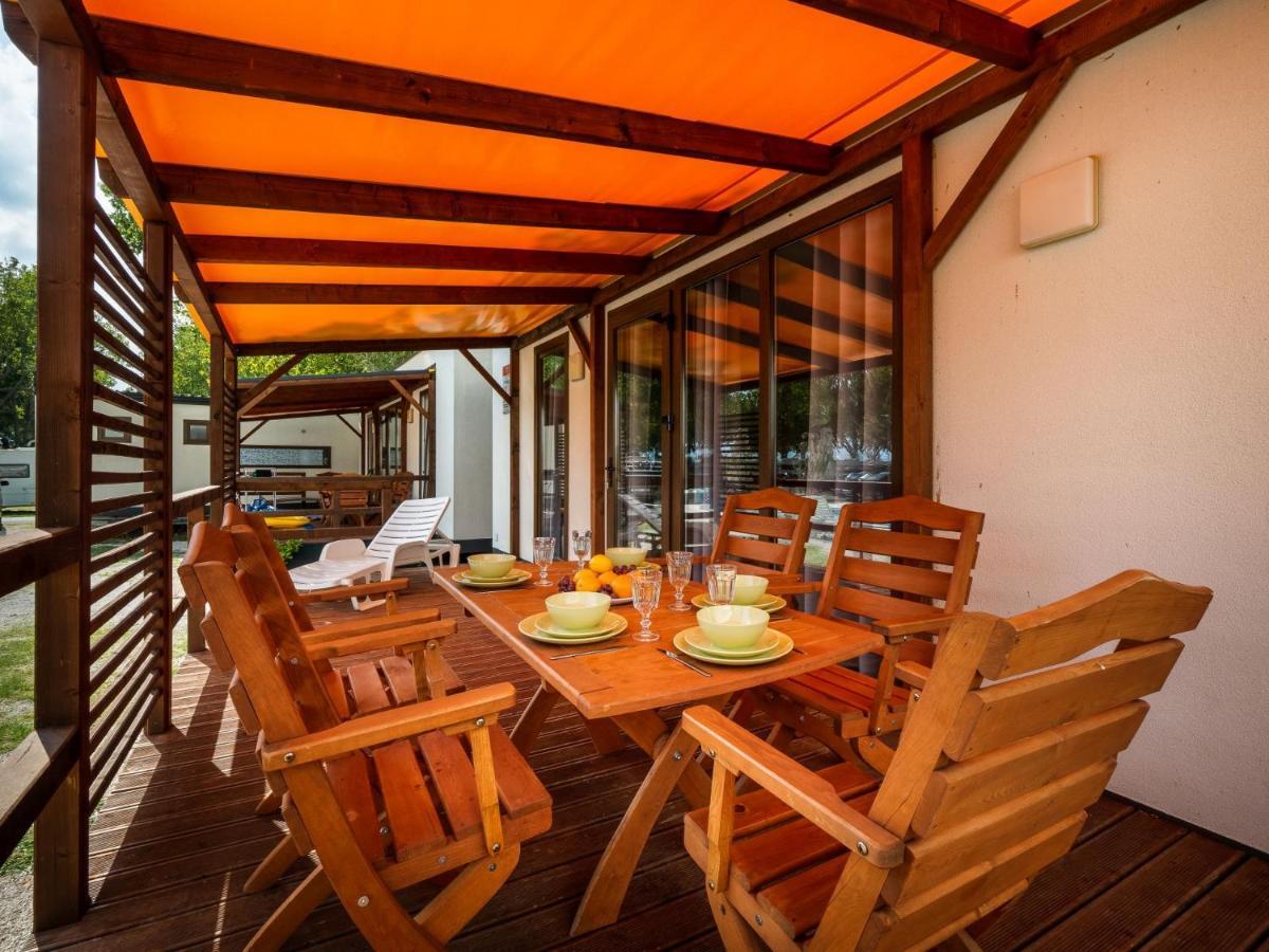 Mediteran Travel Mobile Homes Galeb Omiš Εξωτερικό φωτογραφία