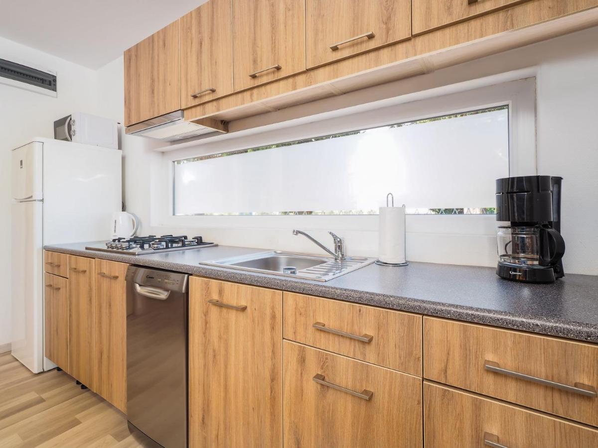 Mediteran Travel Mobile Homes Galeb Omiš Εξωτερικό φωτογραφία