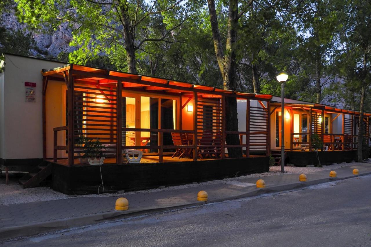 Mediteran Travel Mobile Homes Galeb Omiš Εξωτερικό φωτογραφία
