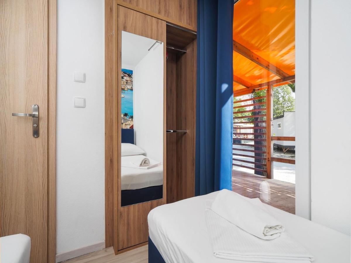 Mediteran Travel Mobile Homes Galeb Omiš Εξωτερικό φωτογραφία